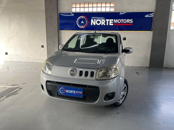 FIAT UNO 1.0 EVO VIVACE 8V FLEX 4P MANUAL FIAT UNO 1.0 EVO VIVACE 8V FLEX 4P MANUAL
